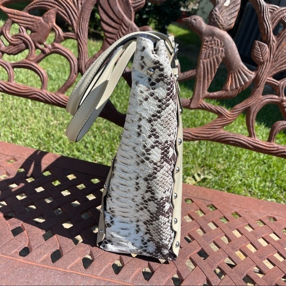 NWT Persaman NY Snake Embossed Leather Handbag Tote With Smaller Bag - Picture 9 of 14